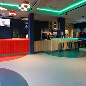 Acama & Kreuzberg Otel